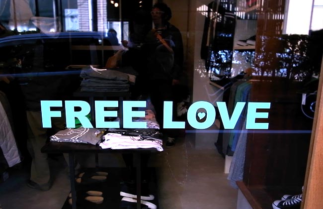 FREE LOVE　フリーラブ　熊本　VANS
