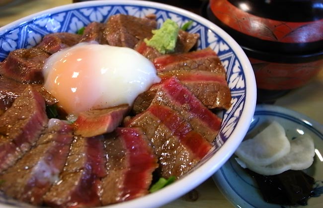 いまきん食堂　あか牛丼　内牧　阿蘇　熊本